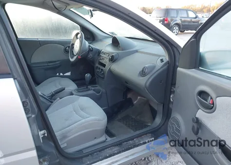 2004 Saturn Ion 1 from USA, damaged, VIN 1G8AG52F64Z122825